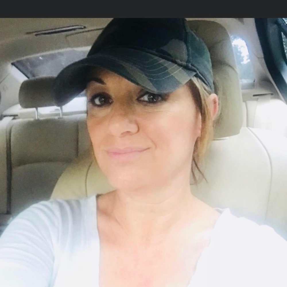 Meet your Posher, Kimberly